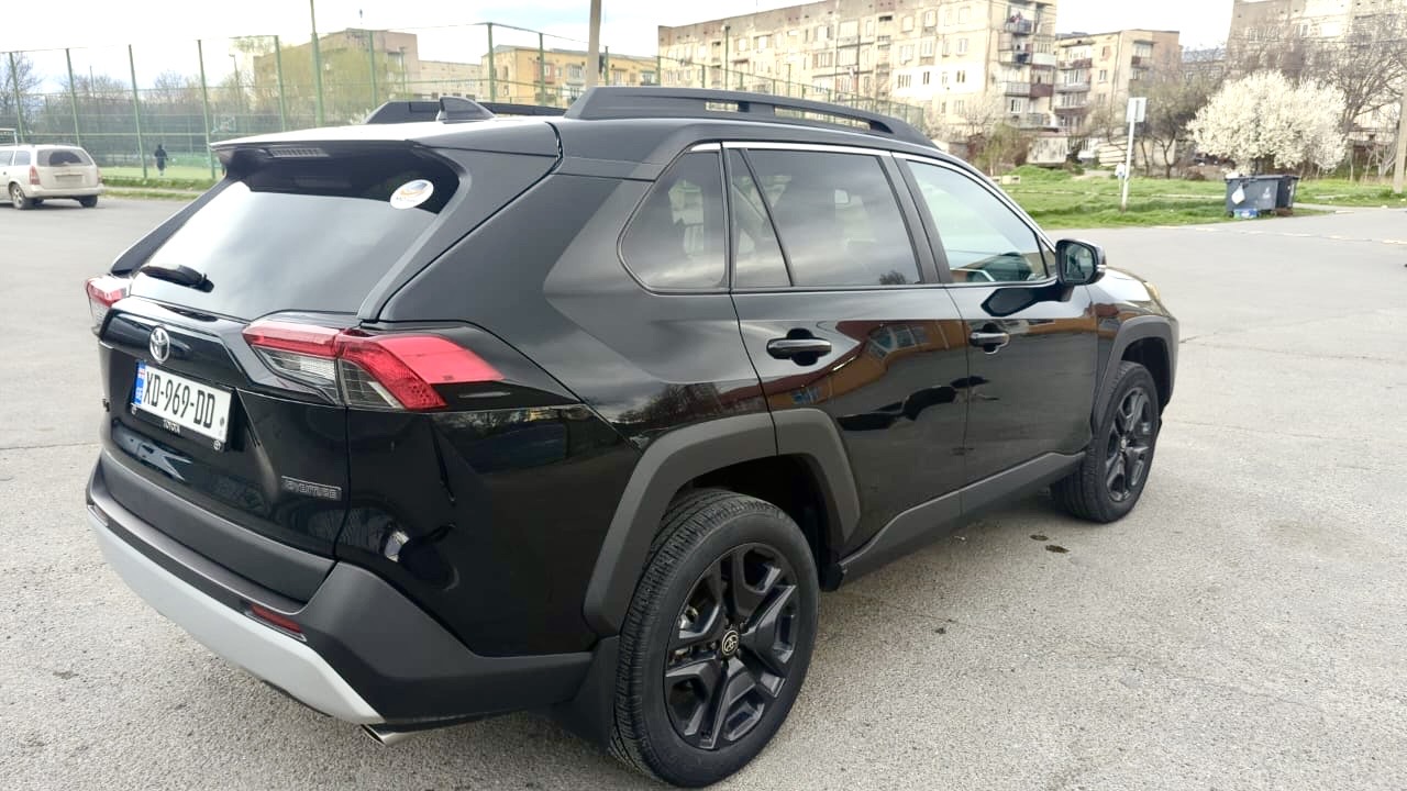 Totota Rav-4