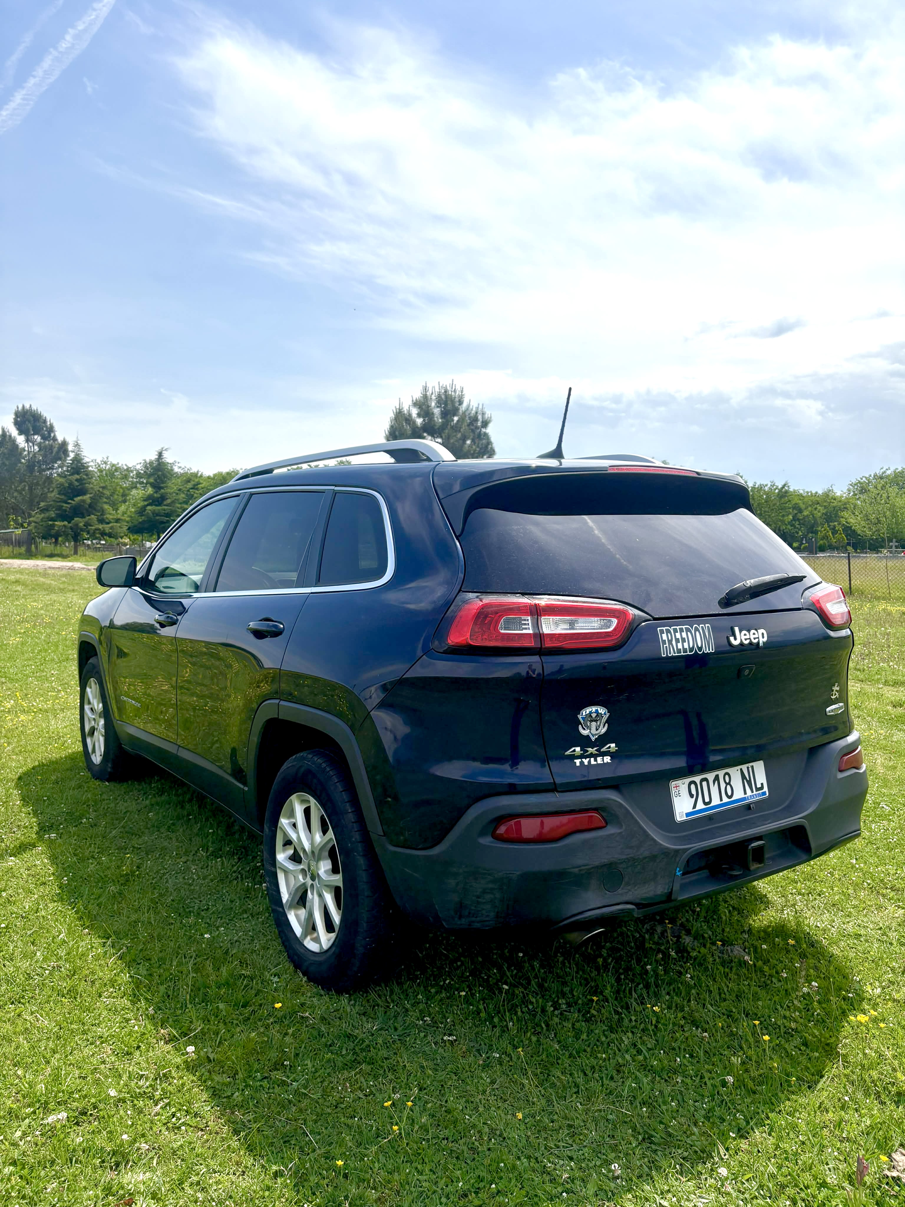 Jeep Cherokee
